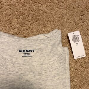 Old Navy Light Gray T-Shirt XXL Tall
